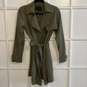 Banana Republic Factory olive green lightweight trench - XS